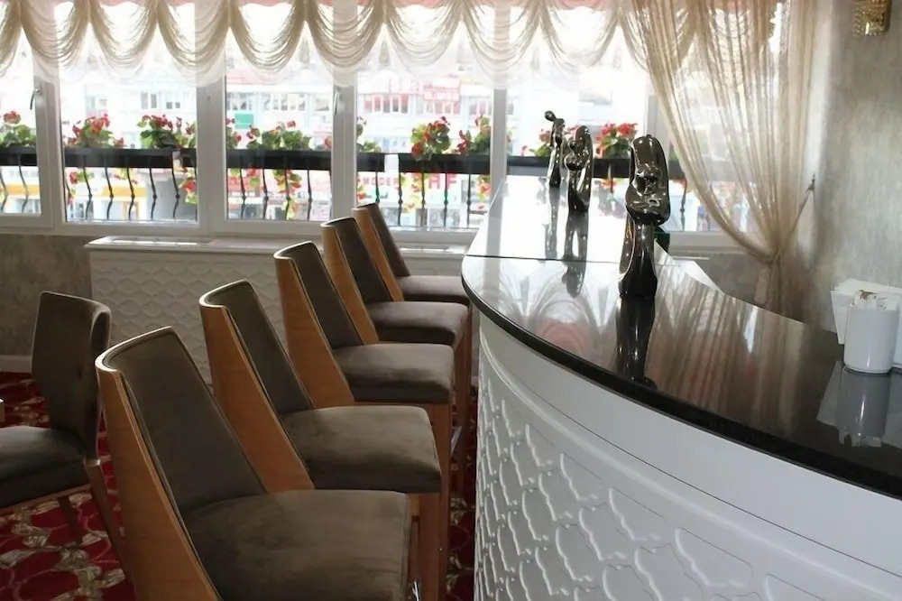 Manhattan Hotel