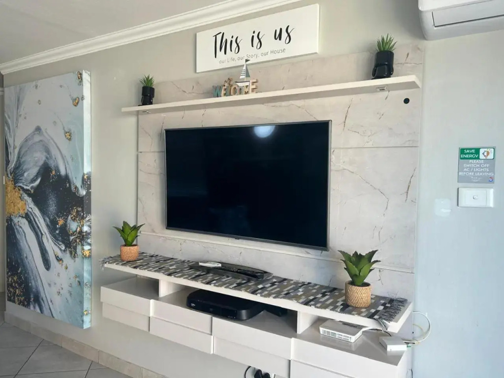 Beachfront @ Driftwood 6 Luxury Family Apartment