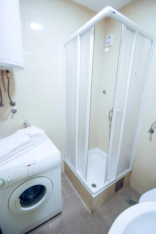 Tiara Apartment 2