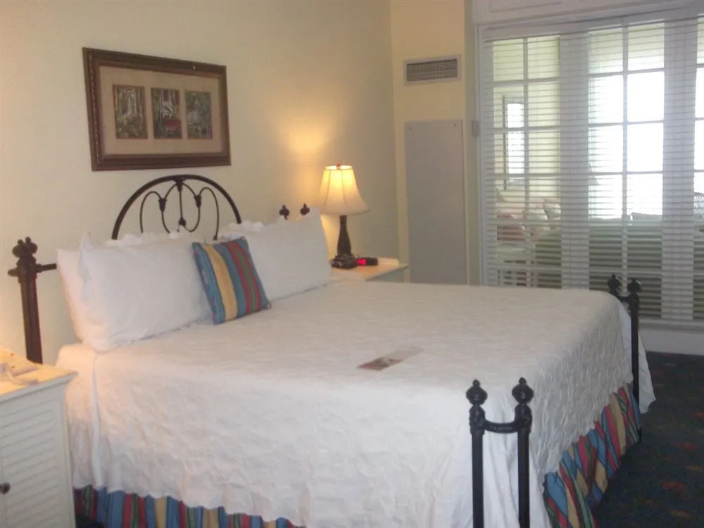 Owner Rentals at Pelican Grand Beach Resort