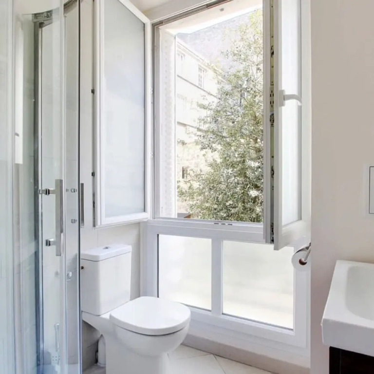 Eiffel Market Charming 2 Bed Apt Near Invalides