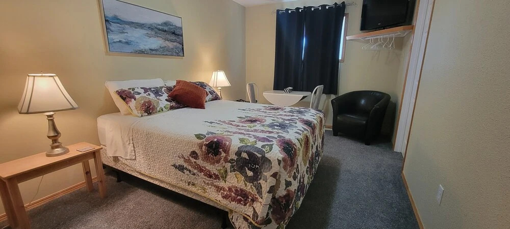 NEWCASTLE COUNTRY INN