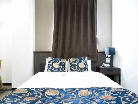 Holiday Pearl Hotel