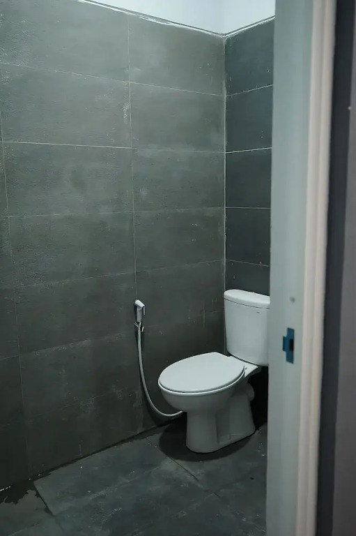 Rizki Kost Exclusive II