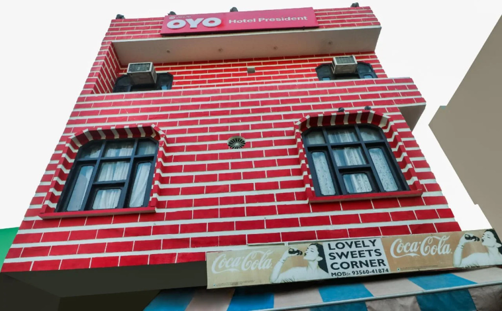 Hotel President By OYO Rooms