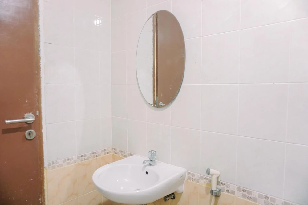 Spacious And Homey 2Br At Grand Palace Kemayoran Apartment
