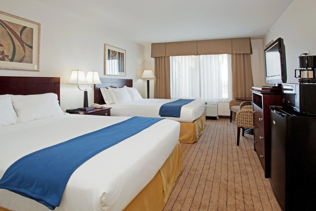 Holiday Inn Express & Suites Buffalo by IHG