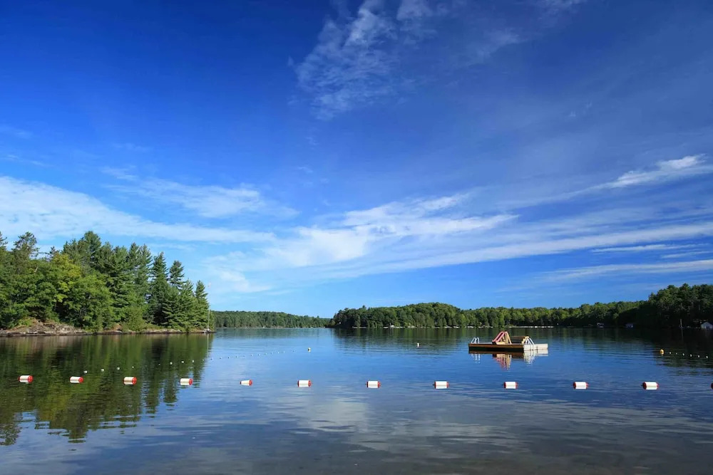 Miners Bay Lodge