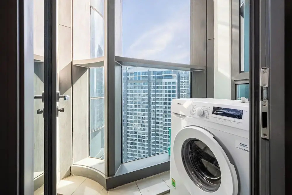 The Emerald Suites at Landmark 81