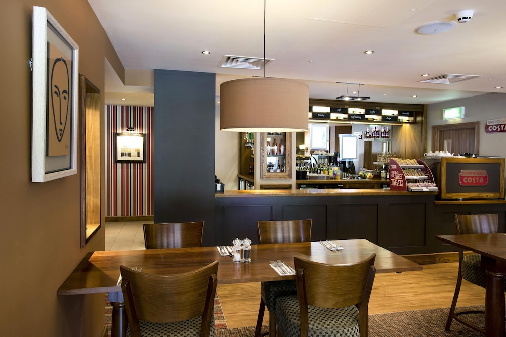 Premier Inn Aberdeen Airport - Dyce
