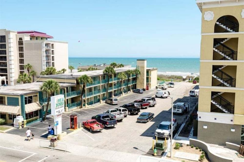 Myrtle Beach Villas 105 A