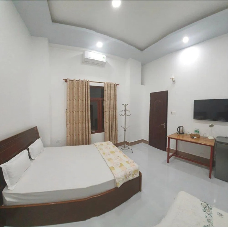 Khách Sạn Nhà Hàng Ngọc Hân