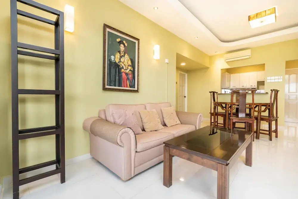 OYO Home 89794 Uncommon 2br Sri Sayang