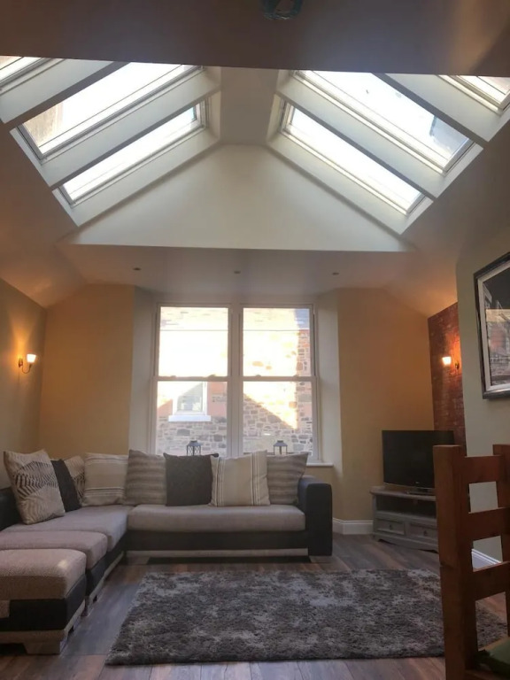 The Home Arms Guesthouse