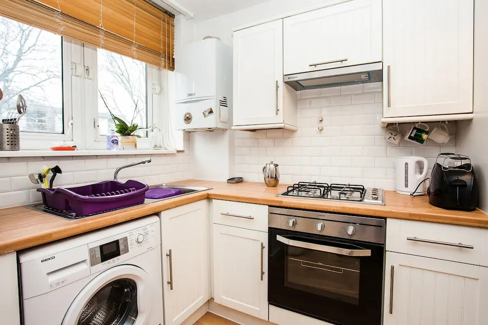 Fantastically Located 1 Bed Near Waterloo Station