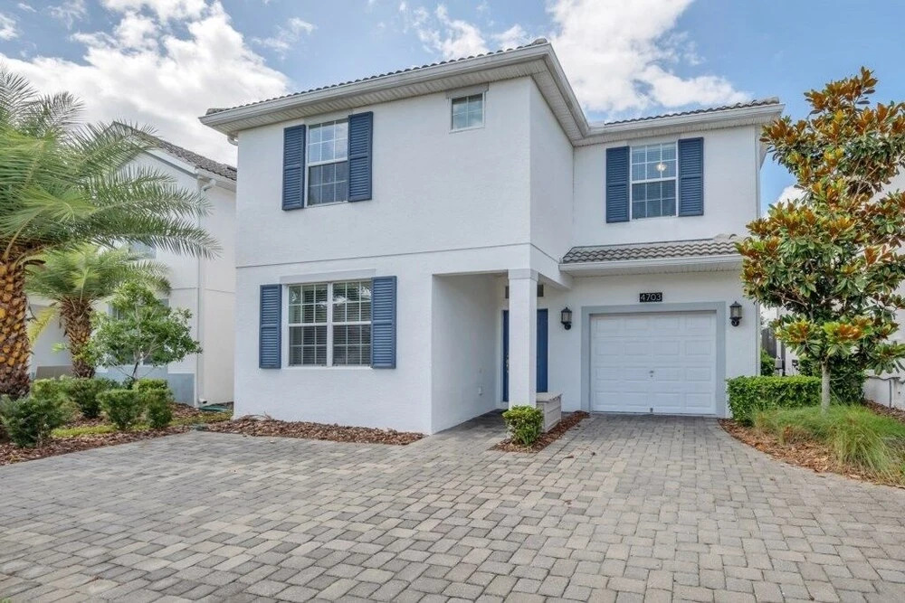 Ultimate 6 Bedroom Storey Lake Home 6 Villa by Redawning