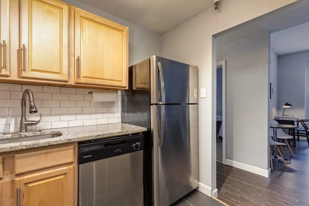 Updated CWE 1BR Near BJC by Zencity
