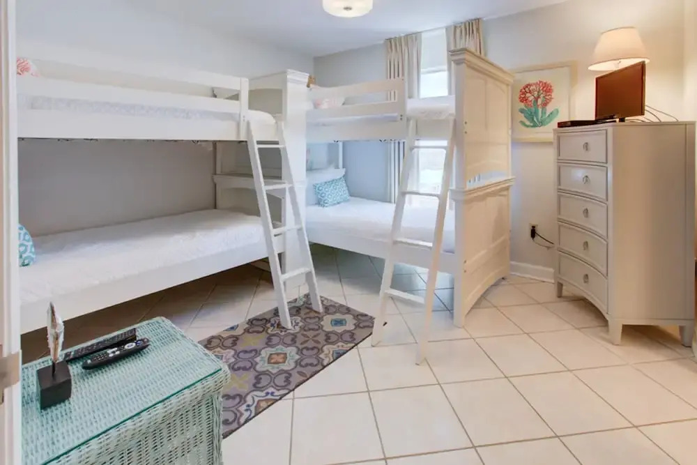 Pelican Beach Resort 0801