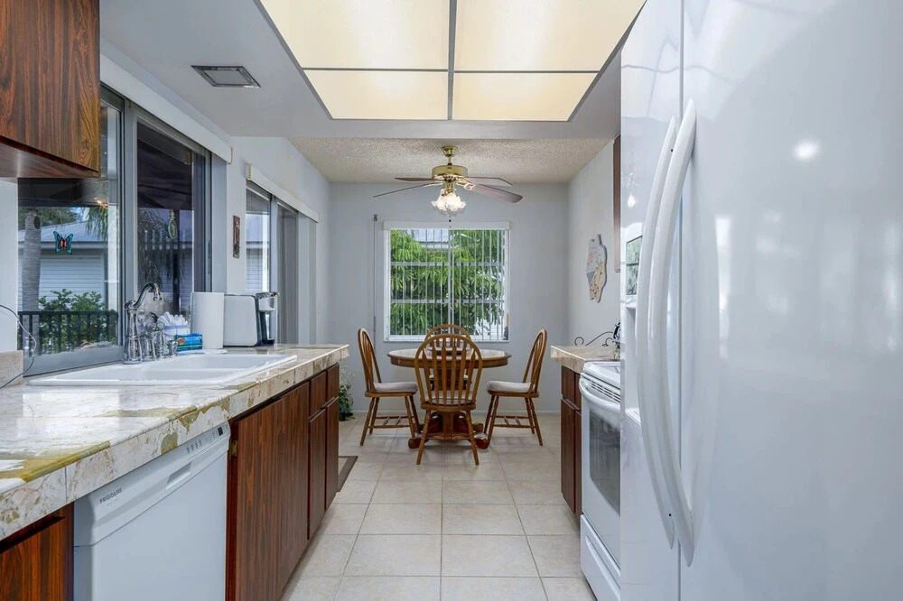 5394 Palmetto St - Villa Palmetto by Coastal Vacation Properties