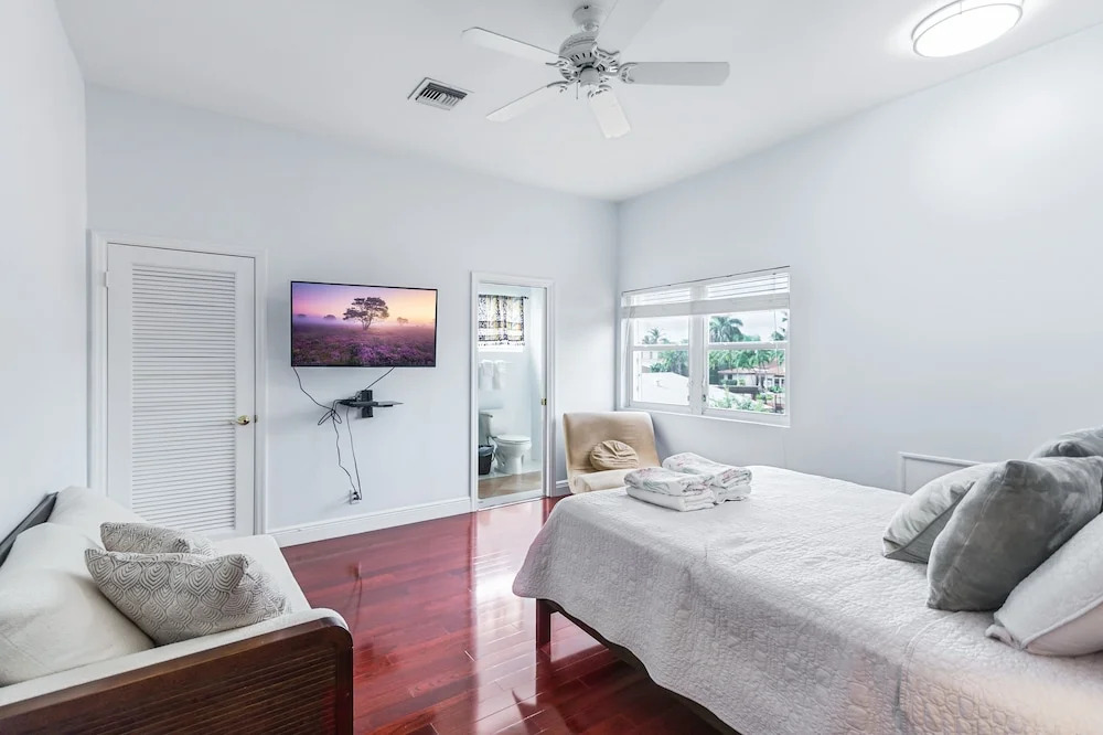 New Listing! Luxe Waterfront W/ Pool & Boat Dock 5 Bedroom Home