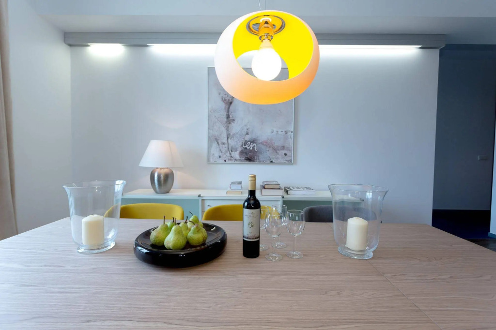 Vilnius Apartments & Suites - Gedimino avenue