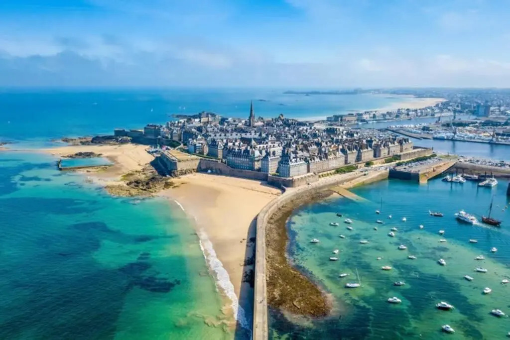 Gite la Lancieutine Proche Plages 4 Personnes