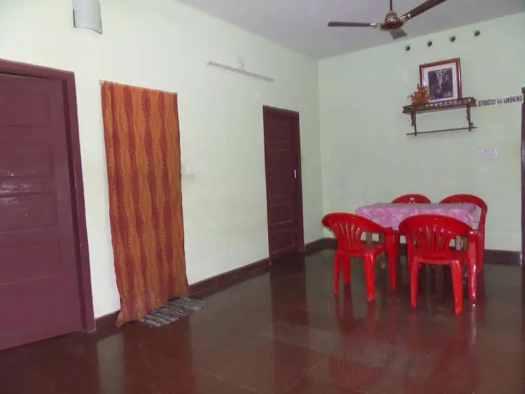Pooniyiel Homestay