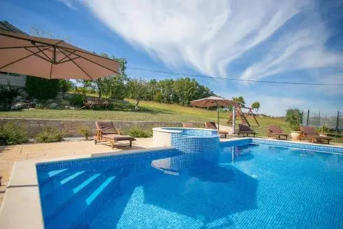 Unique Villa Bošket with Pool and Jacuzzi surrounded by Nature