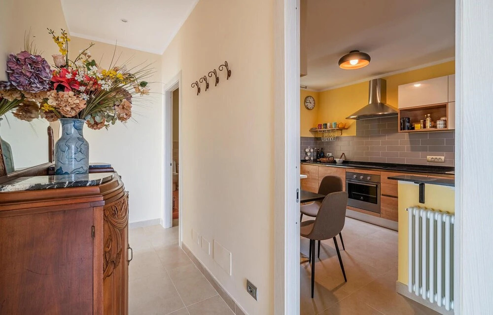 2 Bedroom Awesome Home In Cipressa