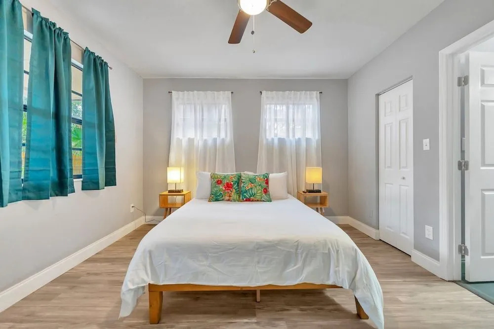 Tampa Family Bungalows