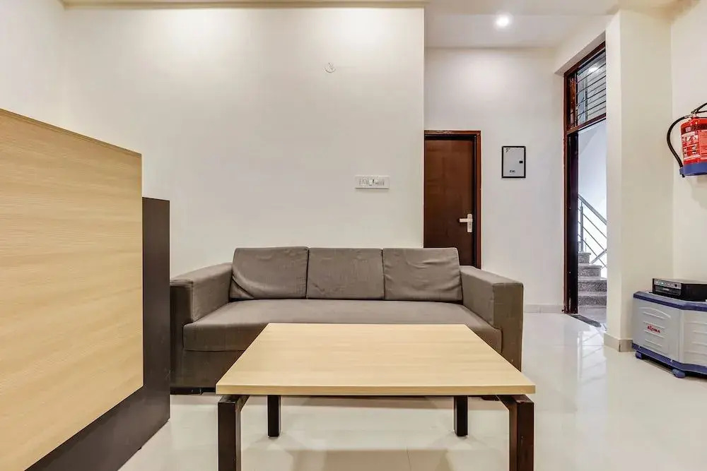 Oyo Flagship 45330 Ramnagariya