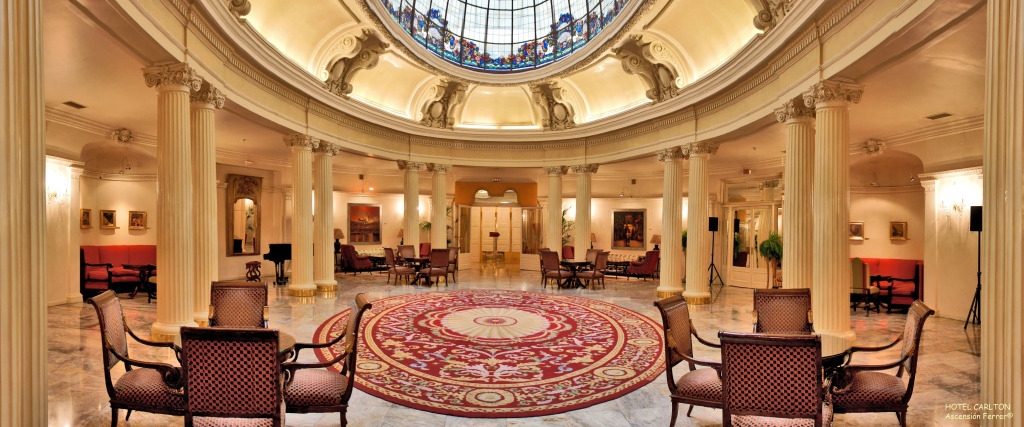 Hotel Carlton