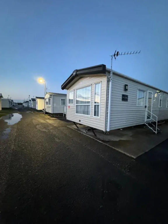 3 Bedroom, Lyons Oakfield, Towyn, Pets Welcome