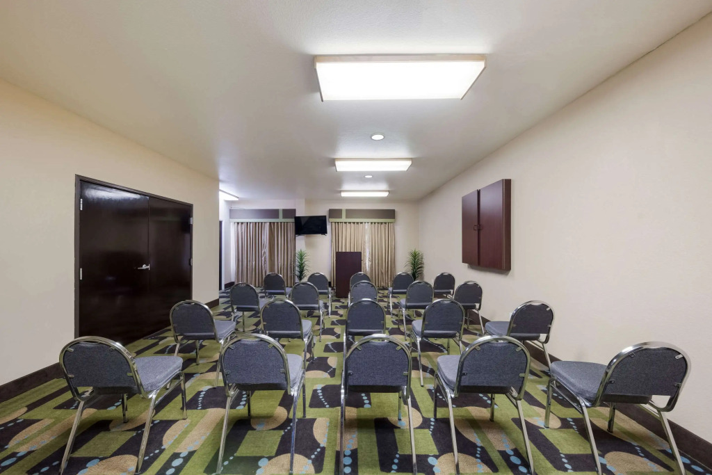 Quality Inn & Suites Terrell