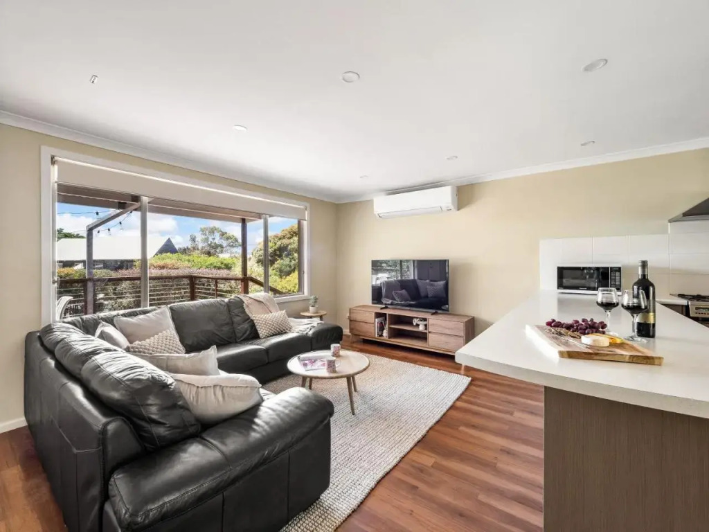 Eagle Bay Beach House