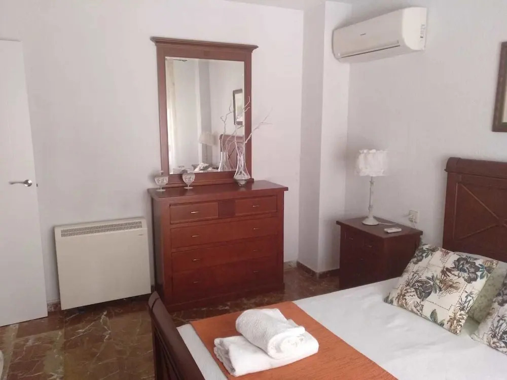 Amplio Apartamento Con Parking Gratuito