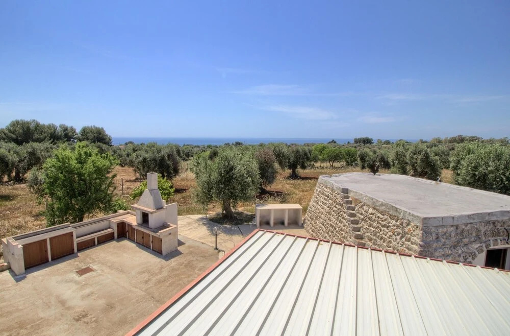 Maggiore Beach Trulli