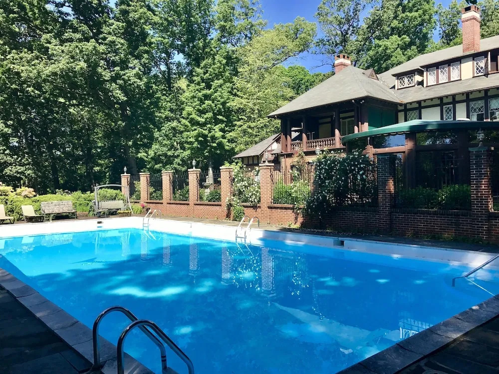 Gramercy Mansion