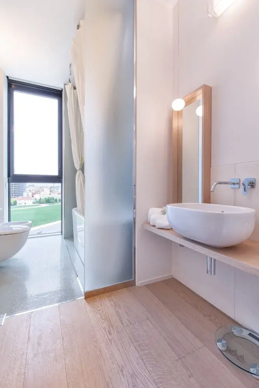 Stylish elegant Apartment in Torre Solaria with exclusive Milans view