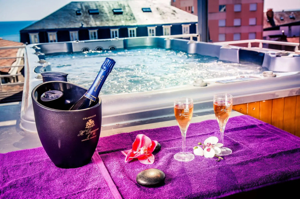 Hôtel Arc en Ciel et SPA Les Sables dOlonne