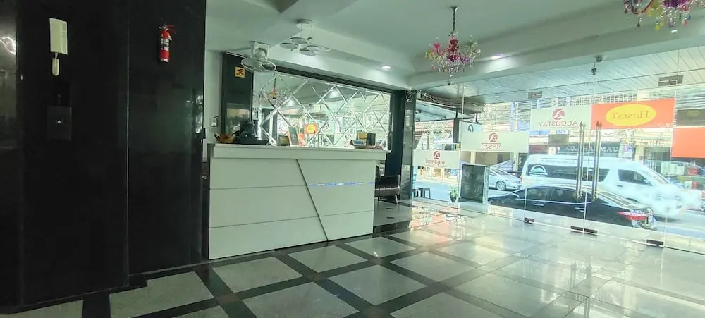 Accustay Hotel