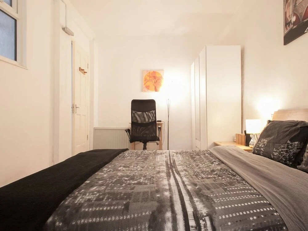 Charming Large Bloomsbury Apartment