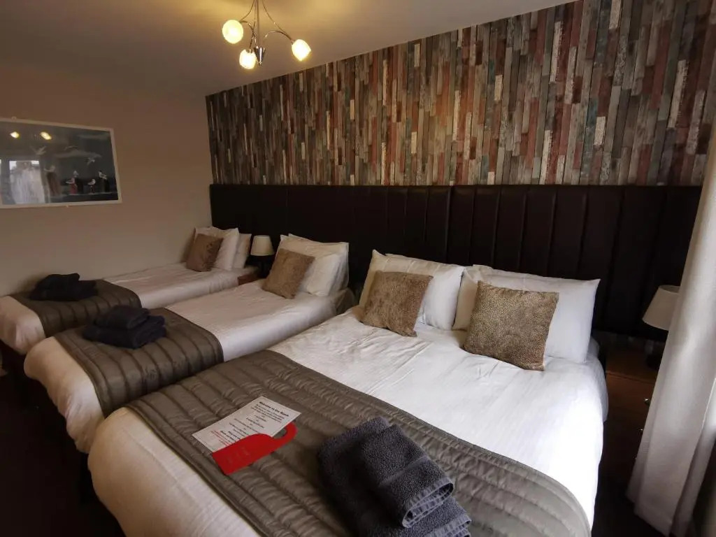 THE QUORN HOTEL