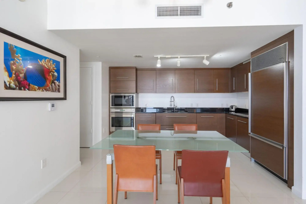 Private Residences At Icon Twr3 By Jos17