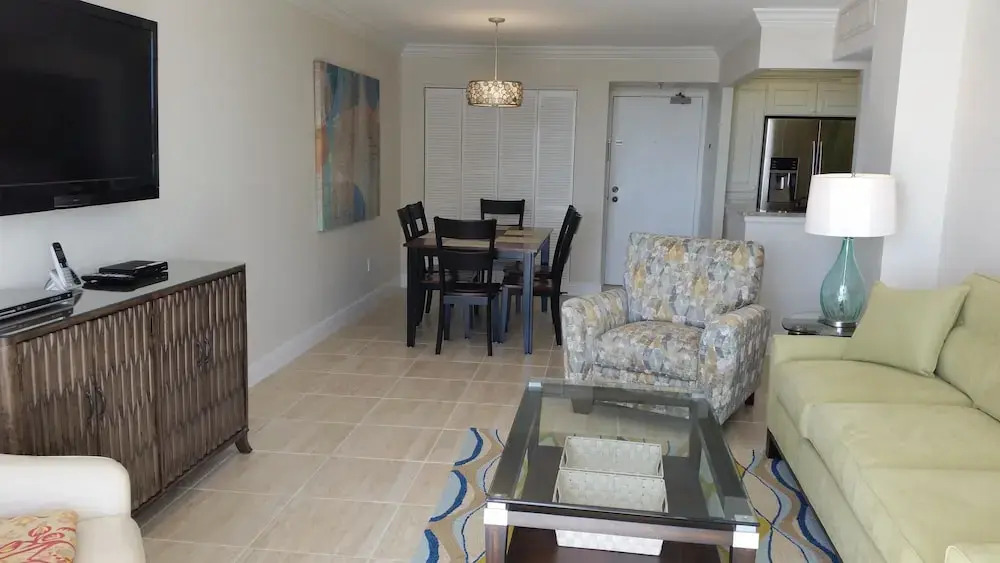 South Seas Tower 3 1009