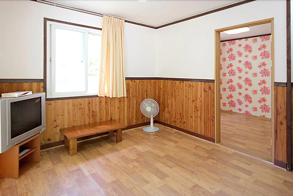 Yangyang Forest Home Pension