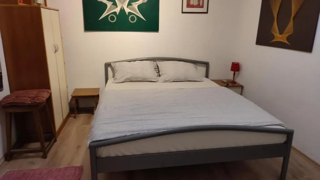 MoStars Residence
