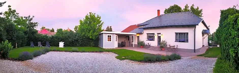 Villa Lenka