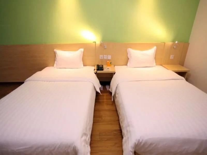 7 Days Inn Chengdu Fusenmei Jiaju Chuanshan Road Branch