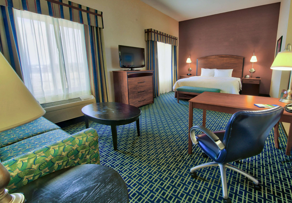 Hampton Inn & Suites Ridgecrest